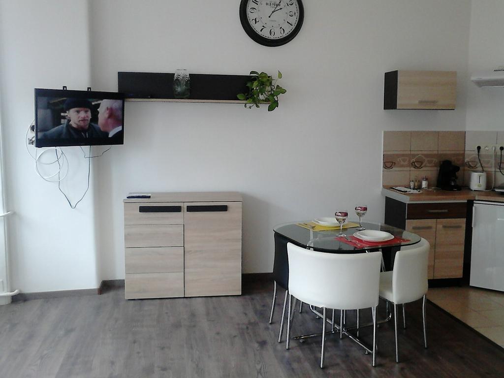 Next Door Apartment Budapest Zimmer foto