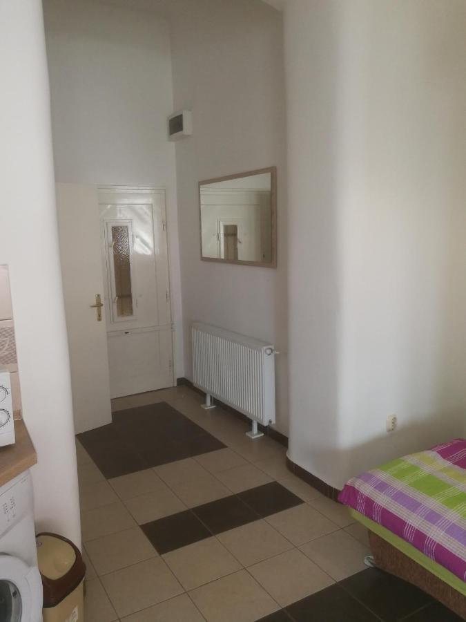 Next Door Apartment Budapest Exterior foto